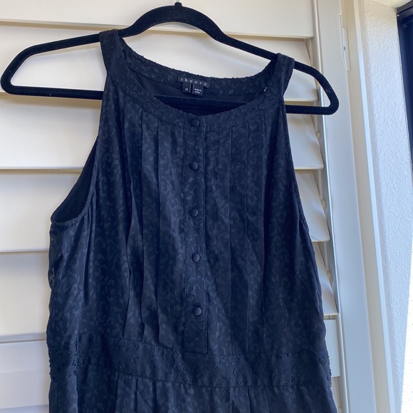 Theory Silk Halter Neck A-Line Leopard Dress! 🖤 - Picture 1 of 6